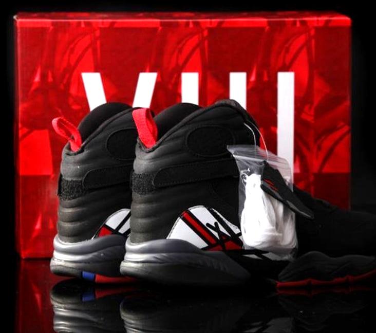 Les baskets Air Jordan 8 offrent un style audacieux et une performance exceptionnelle.

De plus, leur design distinctif et l'utilisation.