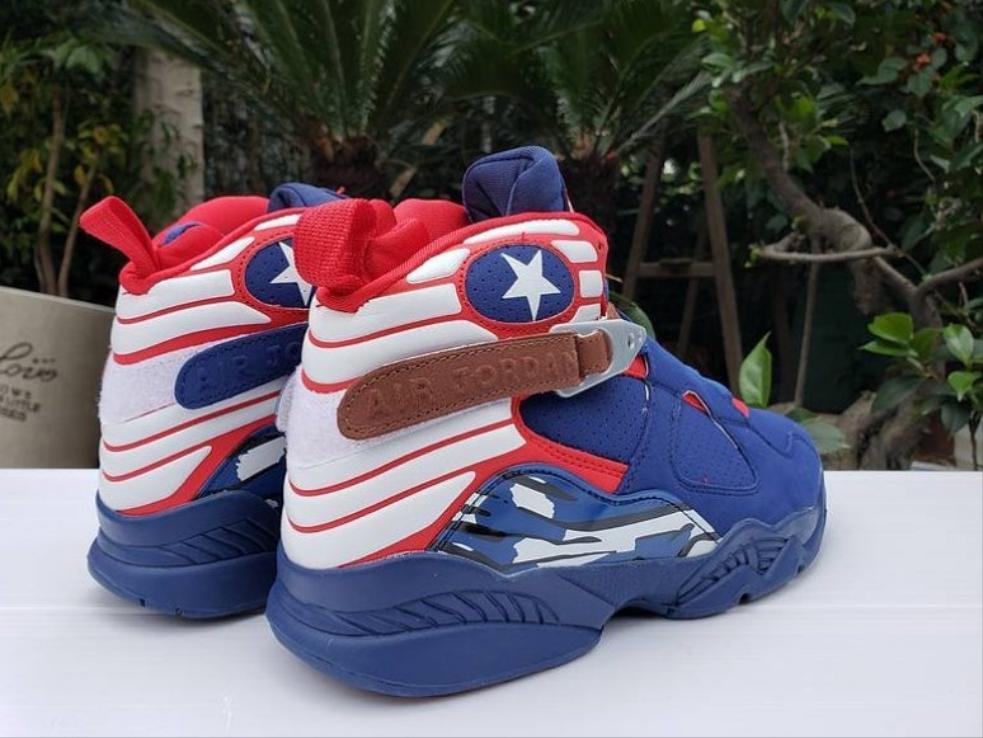 Les baskets Air Jordan 8 offrent un style audacieux et une performance exceptionnelle.

De plus, leur design distinctif et l'utilisation.