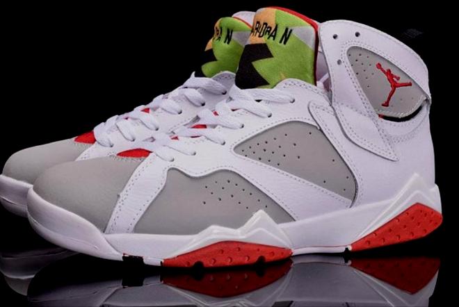 Les baskets Air Jordan 7 offrent un style iconique et une performance exceptionnelle.
  design emblématique   haute qualité. Au meilleur prix. Pas cher