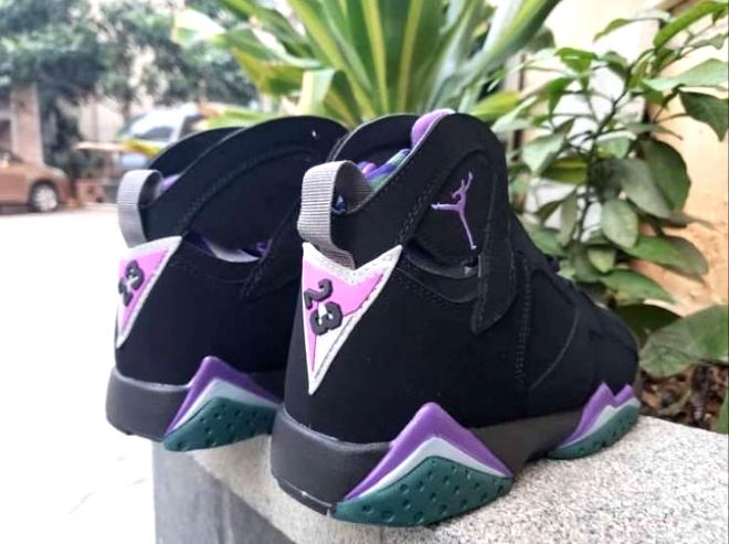 Les baskets Air Jordan 7 offrent un style iconique et une performance exceptionnelle.
  design emblématique   haute qualité. Au meilleur prix. Pas cher