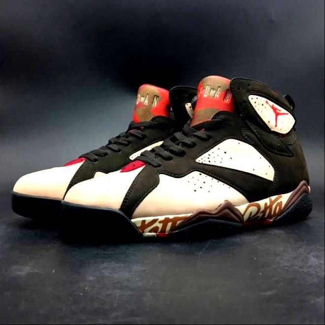 Les baskets Air Jordan 7 offrent un style iconique et une performance exceptionnelle.
  design emblématique   haute qualité. Au meilleur prix. Pas cher