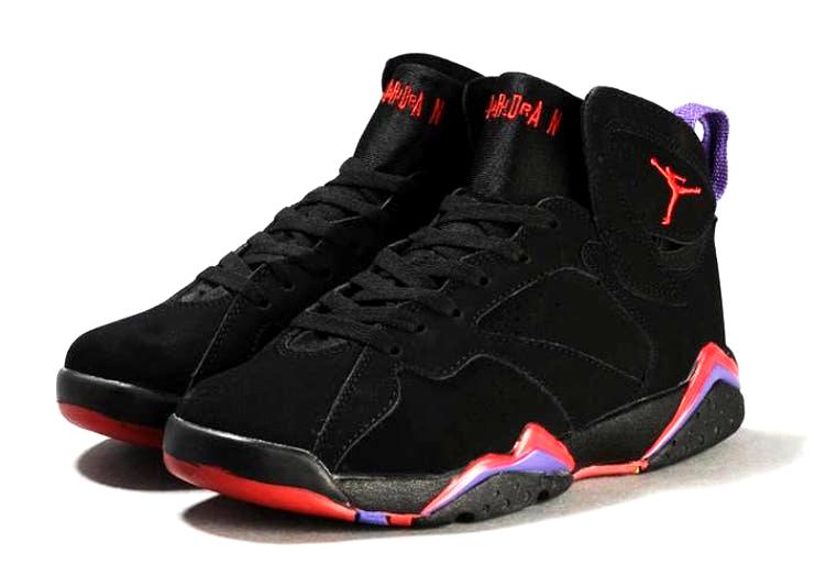 Les baskets Air Jordan 7 offrent un style iconique et une performance exceptionnelle.
  design emblématique   haute qualité. Au meilleur prix. Pas cher