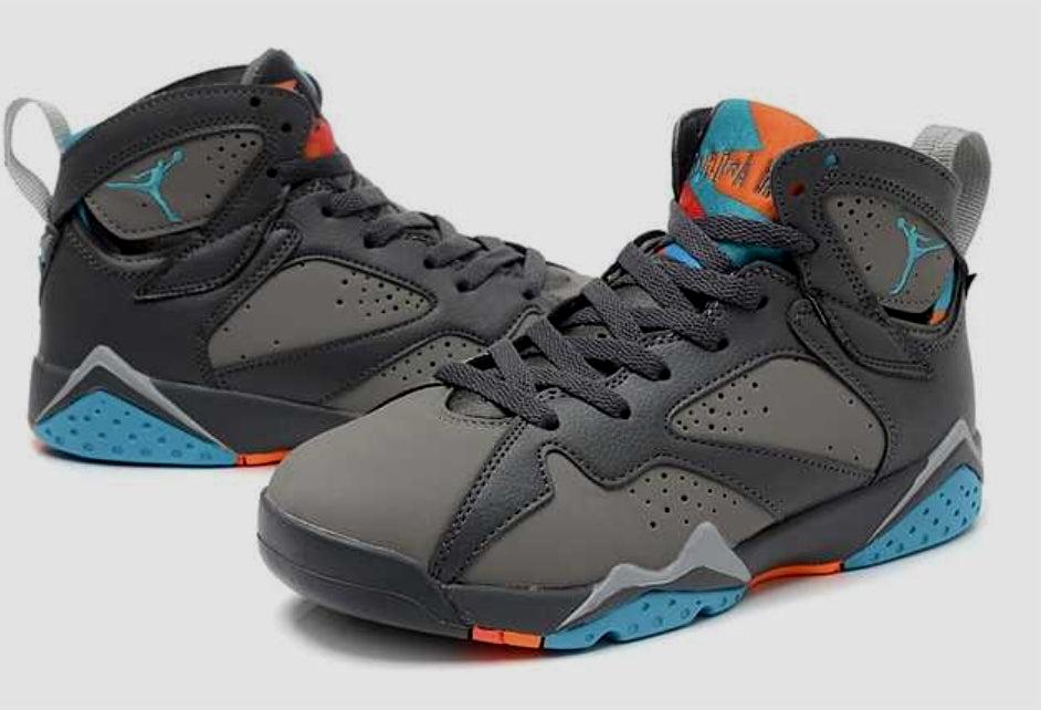 Les baskets Air Jordan 7 offrent un style iconique et une performance exceptionnelle.
  design emblématique   haute qualité. Au meilleur prix. Pas cher