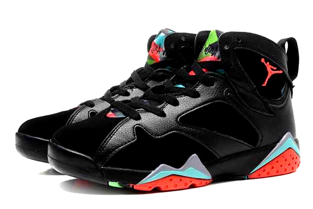 Les baskets Air Jordan 7 offrent un style iconique et une performance exceptionnelle.
  design emblématique   haute qualité. Au meilleur prix. Pas cher