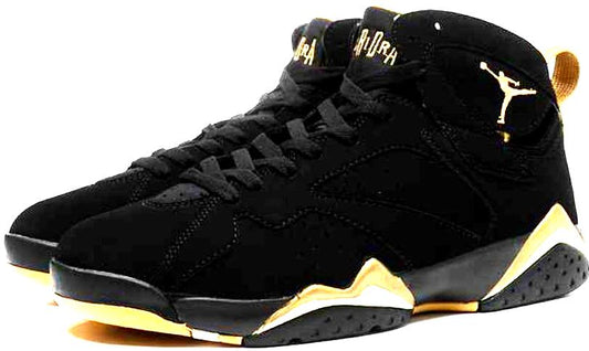 Les baskets Air Jordan 7 offrent un style iconique et une performance exceptionnelle.
  design emblématique   haute qualité. Au meilleur prix. Pas cher