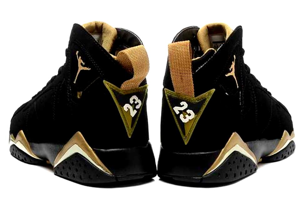 Les baskets Air Jordan 7 offrent un style iconique et une performance exceptionnelle.
  design emblématique   haute qualité. Au meilleur prix. Pas cher