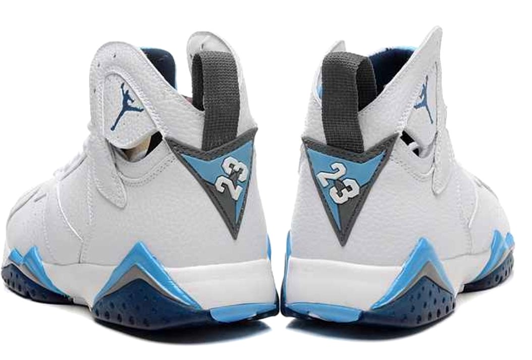 Les baskets Air Jordan 7 offrent un style iconique et une performance exceptionnelle.
  design emblématique   haute qualité. Au meilleur prix. Pas cher