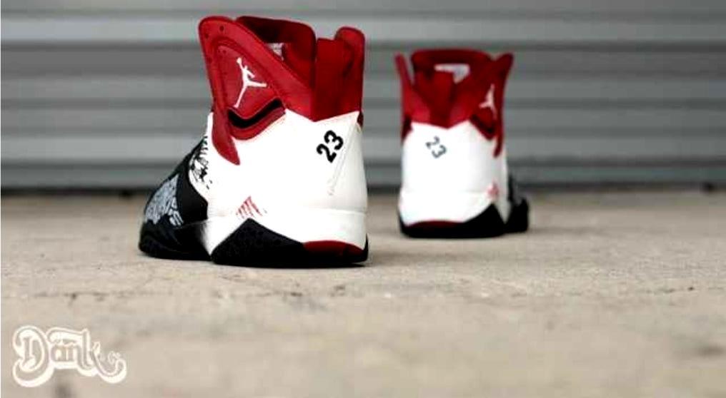 Les baskets Air Jordan 7 offrent un style iconique et une performance exceptionnelle.
  design emblématique   haute qualité. Au meilleur prix. Pas cher