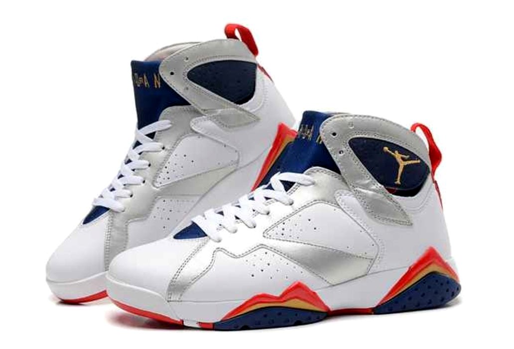Les baskets Air Jordan 7 offrent un style iconique et une performance exceptionnelle.
  design emblématique   haute qualité. Au meilleur prix. Pas cher