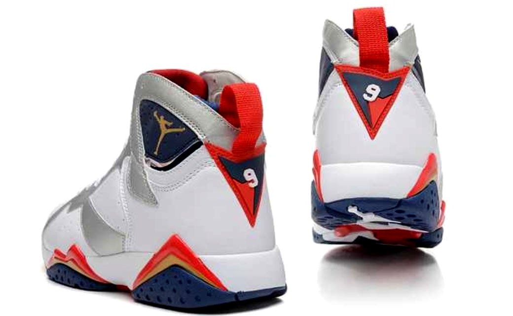Les baskets Air Jordan 7 offrent un style iconique et une performance exceptionnelle.
  design emblématique   haute qualité. Au meilleur prix. Pas cher