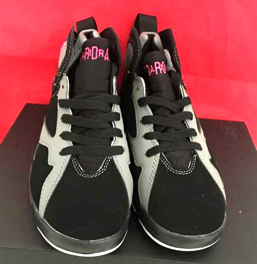 Les baskets Air Jordan 7 offrent un style iconique et une performance exceptionnelle.
  design emblématique   haute qualité. Au meilleur prix. Pas cher