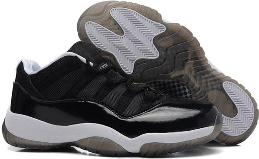 Les baskets Air Jordan 11 offrent un style légendaire et une performance exceptionnelle.design unique 
Pas Cher. moin cher.