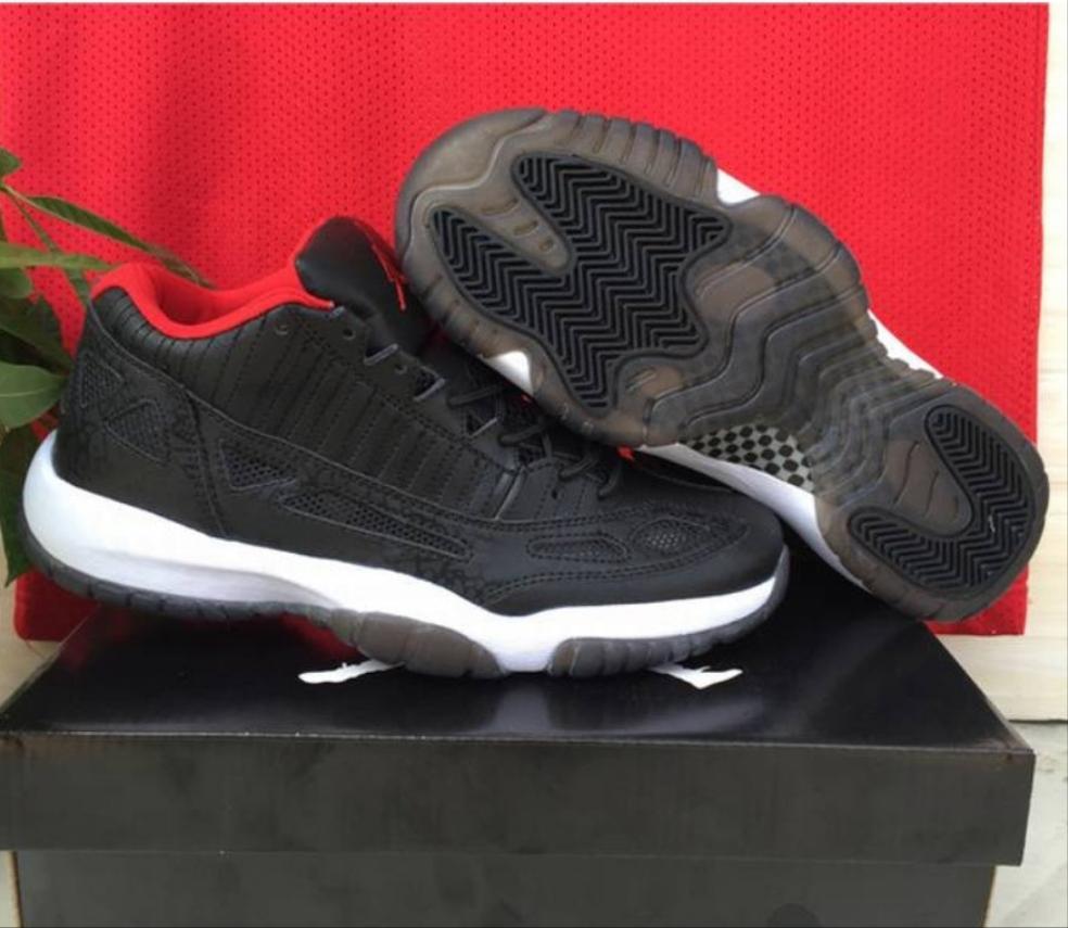 Les baskets Air Jordan 11 offrent un style légendaire et une performance exceptionnelle.design unique 
Pas Cher. moin cher.
