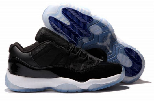 Les baskets Air Jordan 11 offrent un style légendaire et une performance exceptionnelle.design unique 
Pas Cher. moin cher.