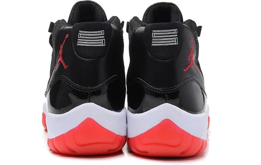 Les baskets Air Jordan 11 offrent un style légendaire et une performance exceptionnelle.design unique 
Pas Cher. moin cher.