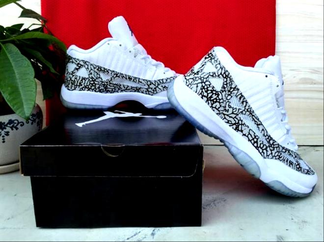 Les baskets Air Jordan 11 offrent un style légendaire et une performance exceptionnelle.design unique 
Pas Cher. moin cher.