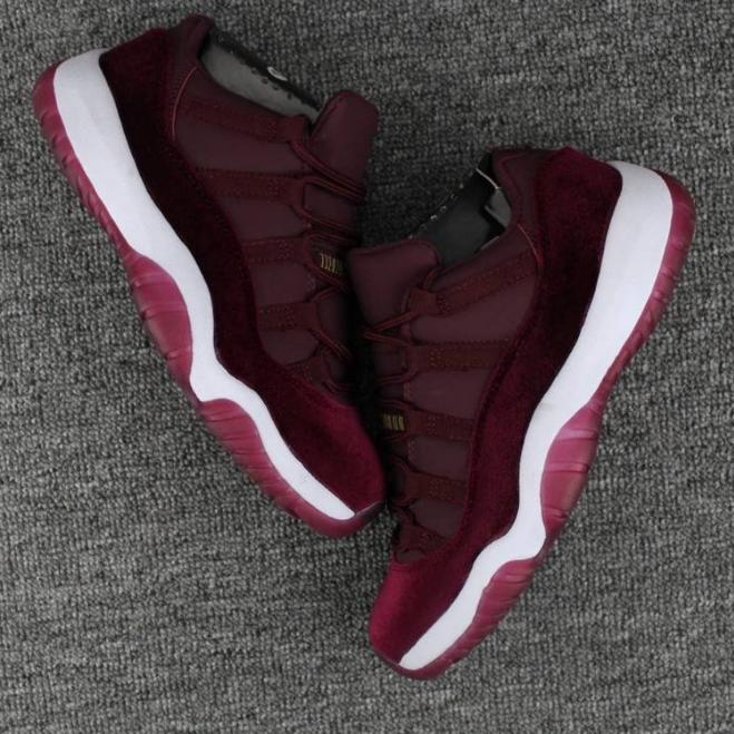 Les baskets Air Jordan 11 offrent un style légendaire et une performance exceptionnelle.design unique 
Pas Cher. moin cher.