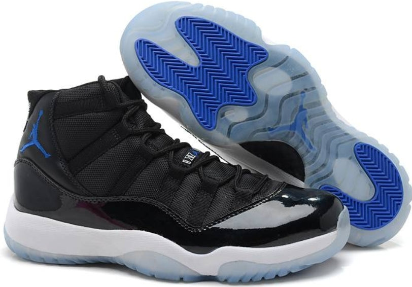 Les baskets Air Jordan 11 offrent un style légendaire et une performance exceptionnelle.design unique 
Pas Cher. moin cher.