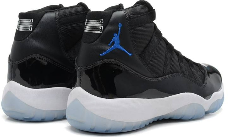 Les baskets Air Jordan 11 offrent un style légendaire et une performance exceptionnelle.design unique 
Pas Cher. moin cher.