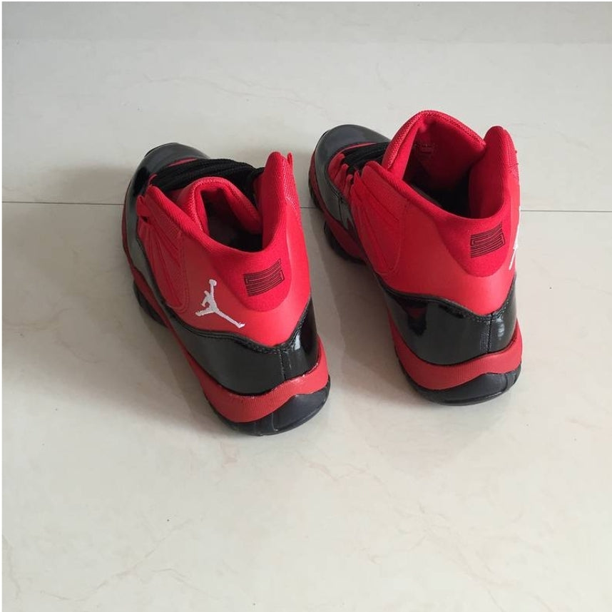 Les baskets Air Jordan 11 offrent un style légendaire et une performance exceptionnelle.design unique 
Pas Cher. moin cher.