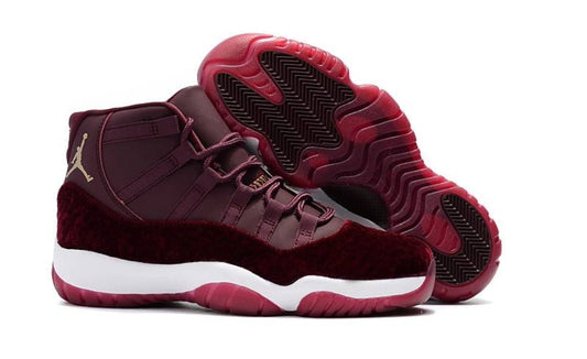 Les baskets Air Jordan 11 offrent un style légendaire et une performance exceptionnelle.design unique 
Pas Cher. moin cher.