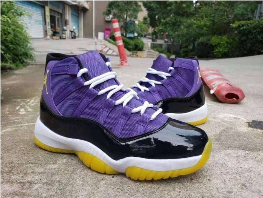 Les baskets Air Jordan 11 offrent un style légendaire et une performance exceptionnelle.design unique 
Pas Cher. moin cher.