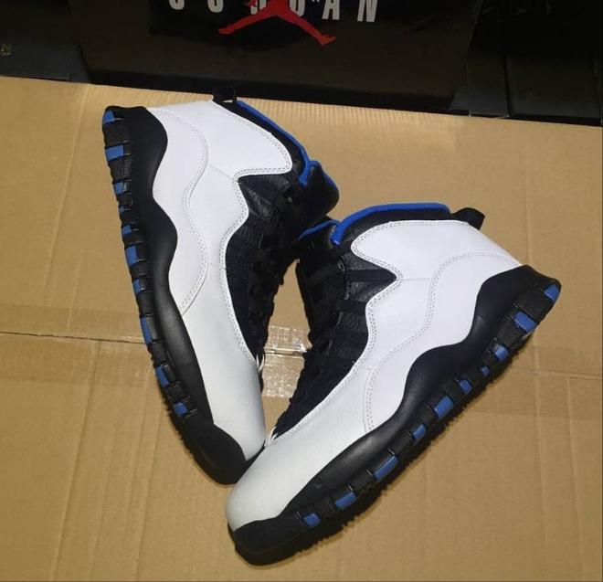 Les baskets Air Jordan 10 offrent un style emblématique et une performance exceptionnelle.

 

De plus,leur design distinctif et l'utilisation. Moins cher. Pas cher
