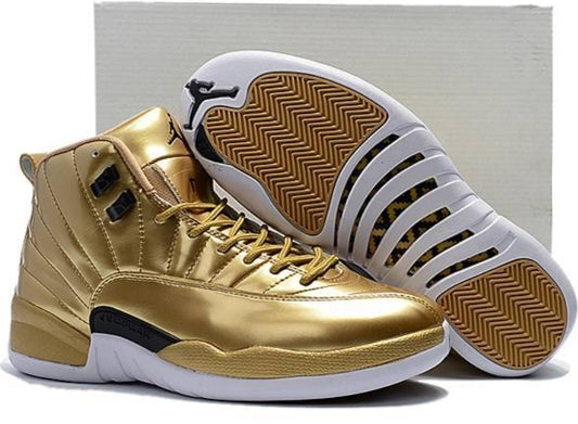 Les baskets Air Jordan 12 offrent un style iconique et une performance exceptionnelle.design distinctif.pas cher.moin Cher.