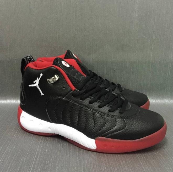 Les baskets Air Jordan 12 offrent un style iconique et une performance exceptionnelle.design distinctif.pas cher.moin Cher.