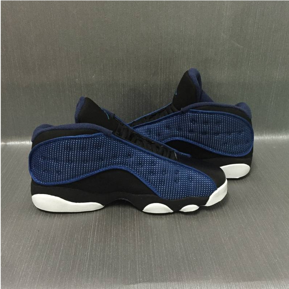 Les baskets Air Jordan 13 offrent un style emblématique et une performance exceptionnelle.
 design distinctif .pas Cher. Moins cher.