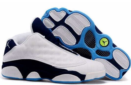 Les baskets Air Jordan 13 offrent un style emblématique et une performance exceptionnelle.
 design distinctif .pas Cher. Moins cher.