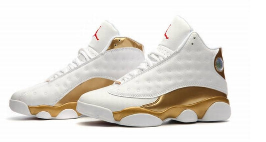 Les baskets Air Jordan 13 offrent un style emblématique et une performance exceptionnelle.
 design distinctif .pas Cher. Moins cher.