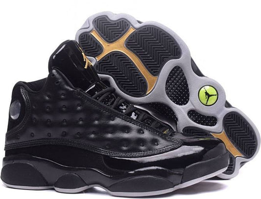 Les baskets Air Jordan 13 offrent un style emblématique et une performance exceptionnelle.
 design distinctif .pas Cher. Moins cher.