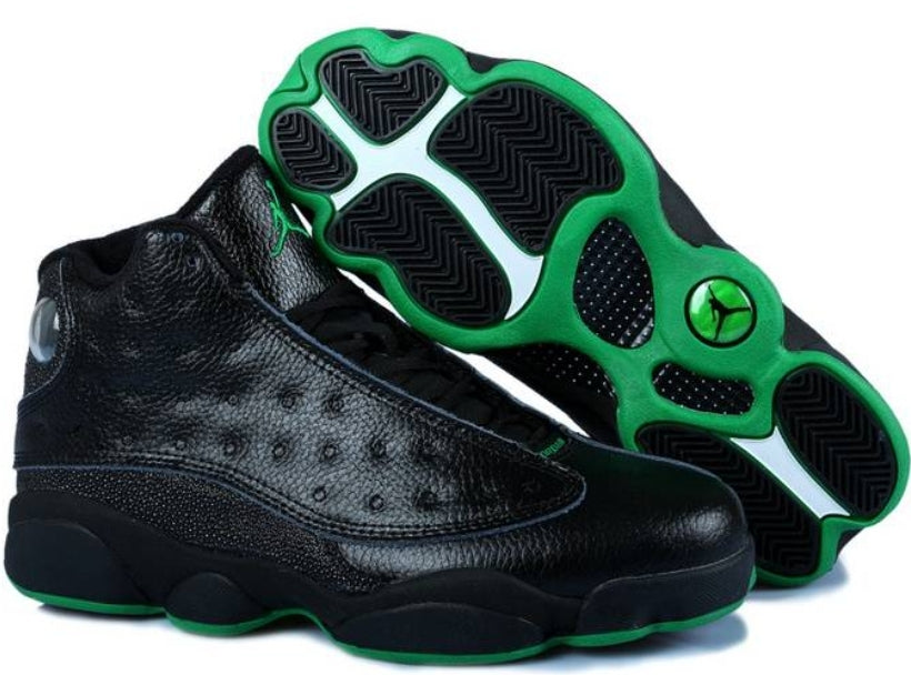 Les baskets Air Jordan 13 offrent un style emblématique et une performance exceptionnelle.
 design distinctif .pas Cher. Moins cher.