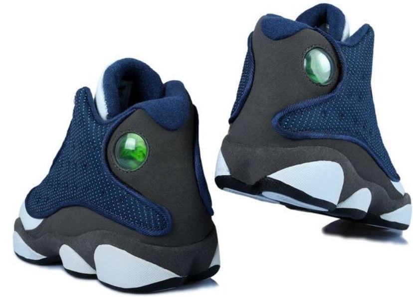 Les baskets Air Jordan 13 offrent un style emblématique et une performance exceptionnelle.
 design distinctif .pas Cher. Moins cher.
