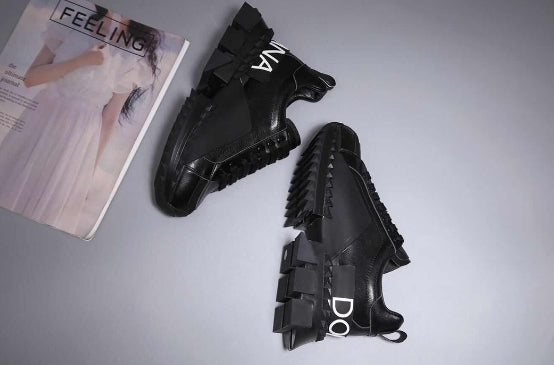 les chaussures Dolce & Gabbana Femme sont un témoignage de l'engagement de Dolce & Gabbana à combiner style et sophistication.