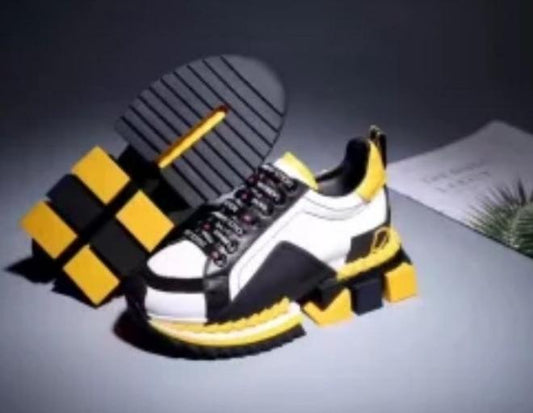 les chaussures Dolce & Gabbana Femme sont un témoignage de l'engagement de Dolce & Gabbana à combiner style et sophistication.