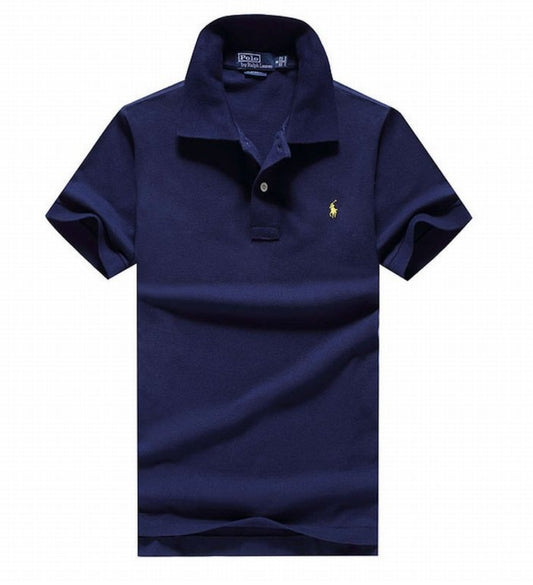 Les polos Ralph Lauren pour homme incarnent l’essence de l’élégance américaine, mêlant sophistication et décontraction. Au meilleur prix 