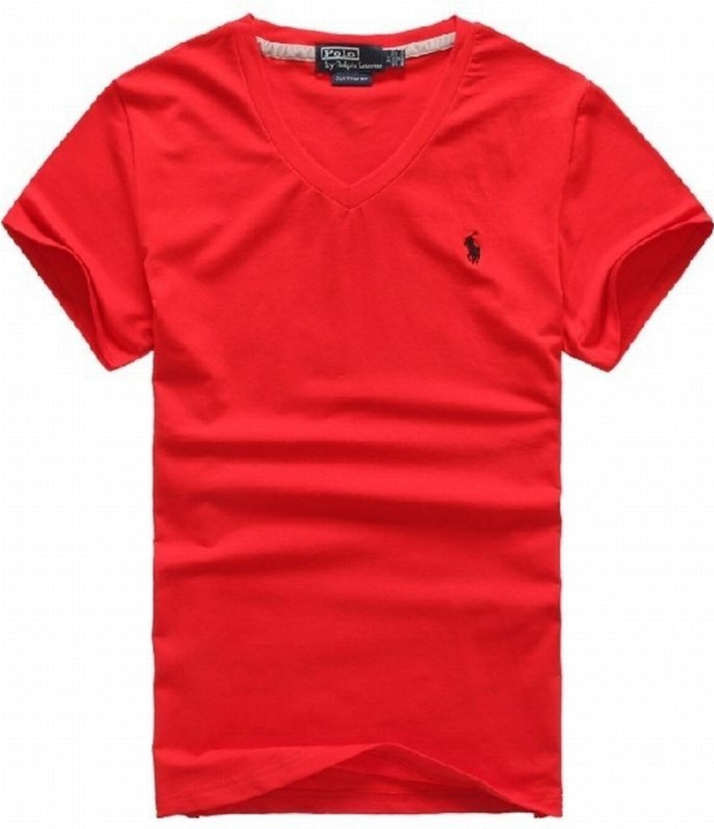 Les polos Ralph Lauren pour homme incarnent l’essence de l’élégance américaine, mêlant sophistication et décontraction. Au meilleur prix 