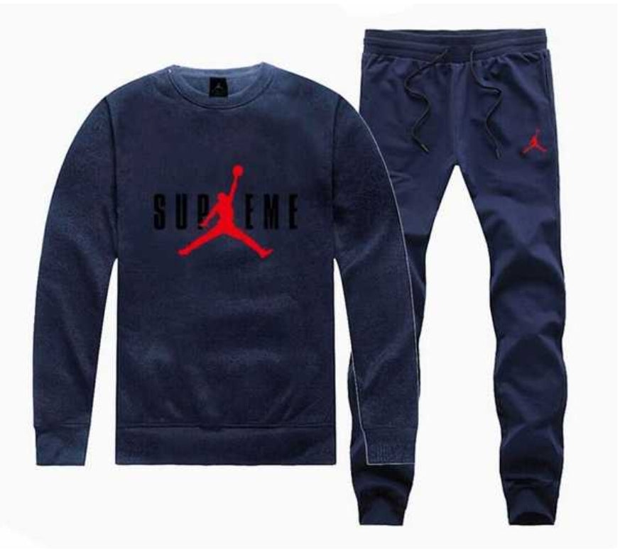 Les ensembles survêtement Jordan combinent performance et style avec brio. Leur design emblématique.pas cher. Le moins cher.