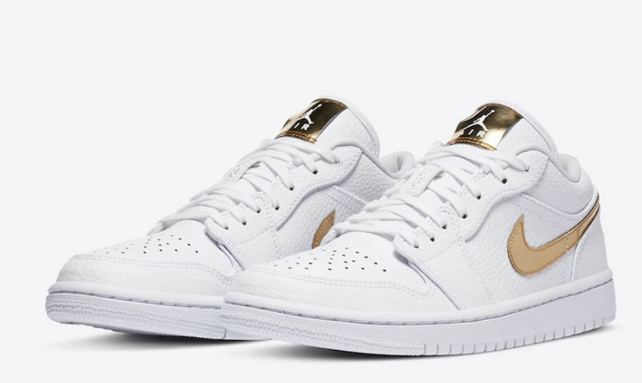 Les baskets Air Jordan 1 offrent un style iconique et une performance légendaire.

 leur design emblématique .pas cher. Le moins cher.