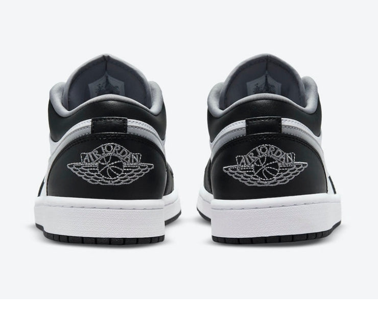 Les baskets Air Jordan 1 offrent un style iconique et une performance légendaire.

 leur design emblématique .pas cher. Le moins cher.