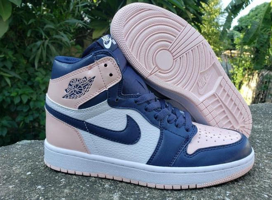 Les baskets Air Jordan 1 offrent un style iconique et une performance légendaire.

 leur design emblématique .pas cher. Le moins cher.
