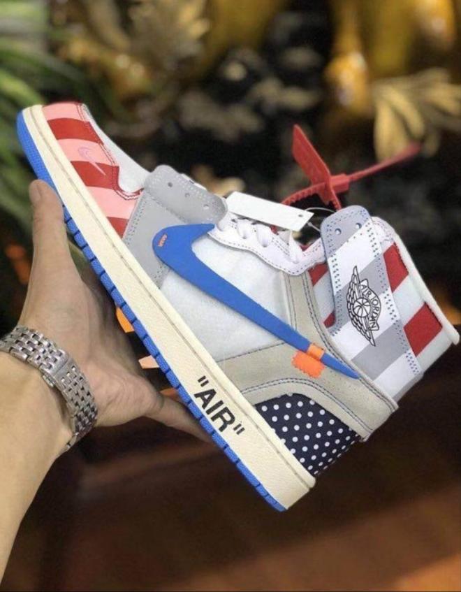 Les baskets Air Jordan 1 offrent un style iconique et une performance légendaire.

 leur design emblématique .pas cher. Le moins cher.