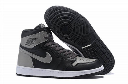 Les baskets Air Jordan 1 offrent un style iconique et une performance légendaire.

 leur design emblématique .pas cher. Le moins cher.
