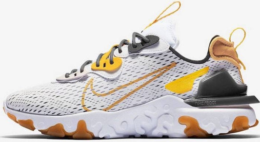 Les baskets Nike React offrent une combinaison exceptionnelle de style moderne et d'innovation technologique. Leur design élégant et les lignes 