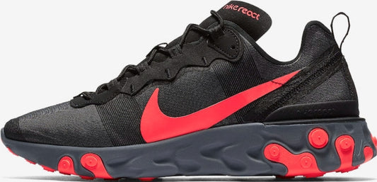 Les baskets Nike React offrent une combinaison exceptionnelle de style moderne et d'innovation technologique. Leur design élégant et les lignes épurées en font un choix incontournable.pas cher.le moins cher.