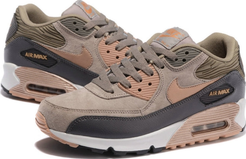 Les baskets Nike Air Max 90 sont synonymes de style emblématique et de confort absolu.  design. Pas cher.moin cher. Retro