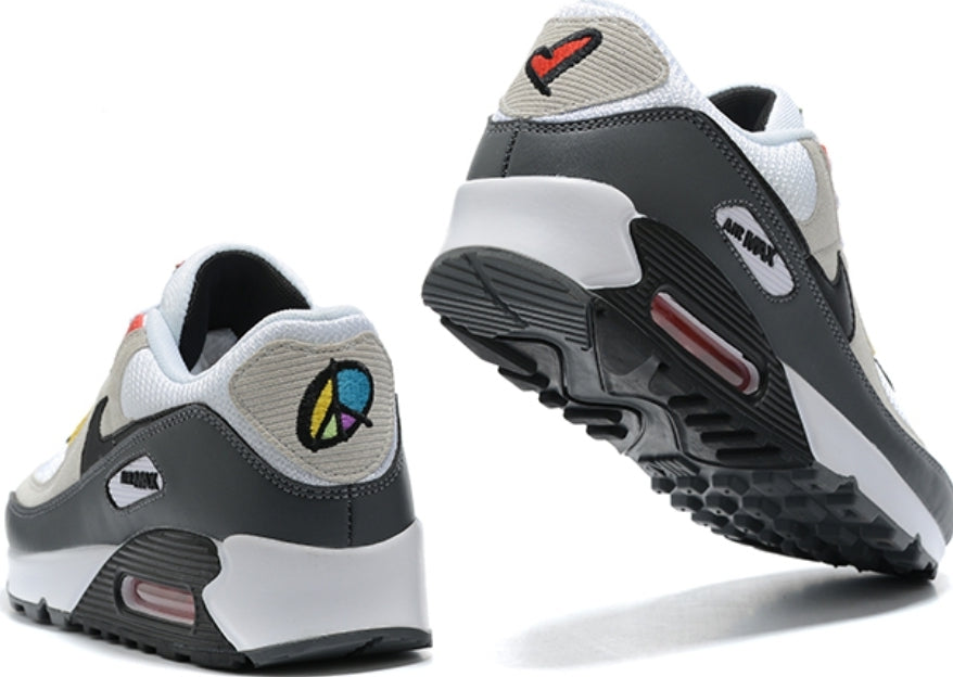 Les baskets Nike Air Max 90 sont synonymes de style emblématique et de confort absolu.  design. Pas cher.moin cher. Retro