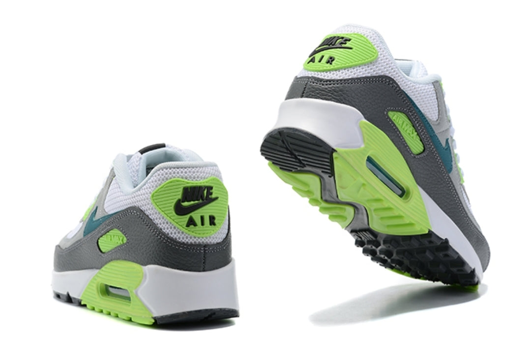Les baskets Nike Air Max 90 sont synonymes de style emblématique et de confort absolu.  design. Pas cher.moin cher. Retro